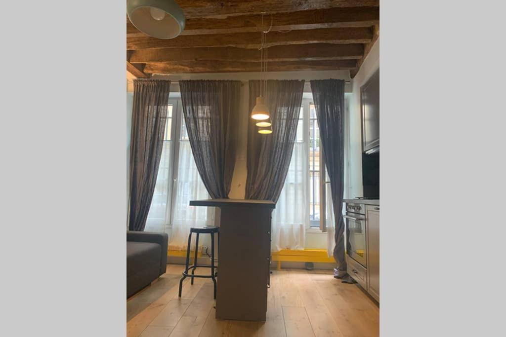 Apartamento Charming Saint Germain Odeon Luxembourg París Exterior foto